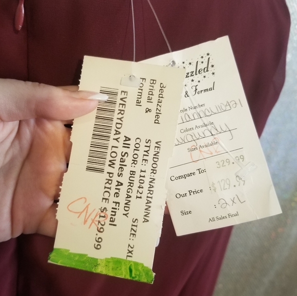 Narianna Burgundy Satin Waist Gown sz 2XL NWT - Picture 4 of 6